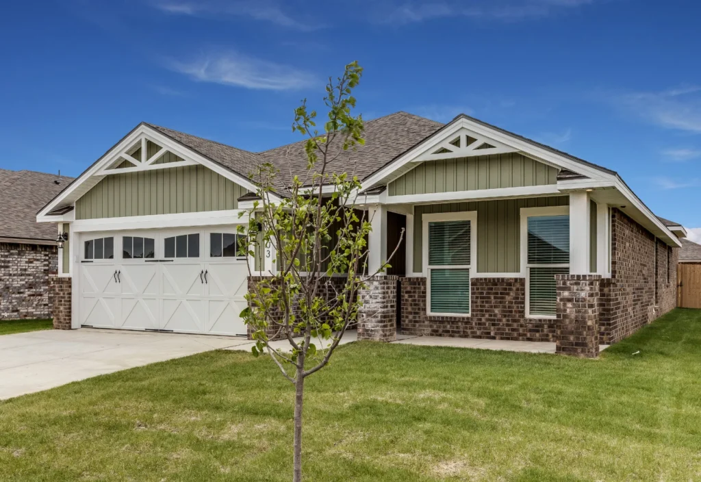 Established ranch-style home in Universal City, Texas near Randolph AFB